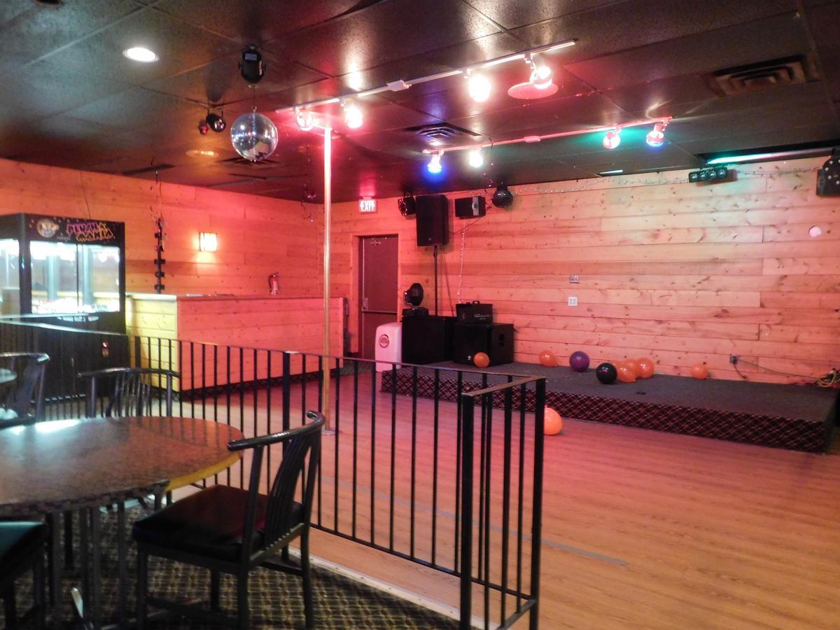 Casey'S Inn Lac du Bonnet Екстериор снимка